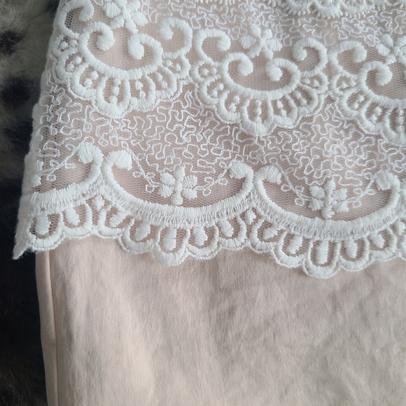 Opaque Clip dress - Picture 7 of 17